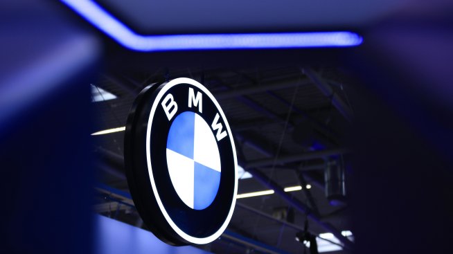 BMW записа 23% спад на печалбата заради митата и слабото търсене в Китай