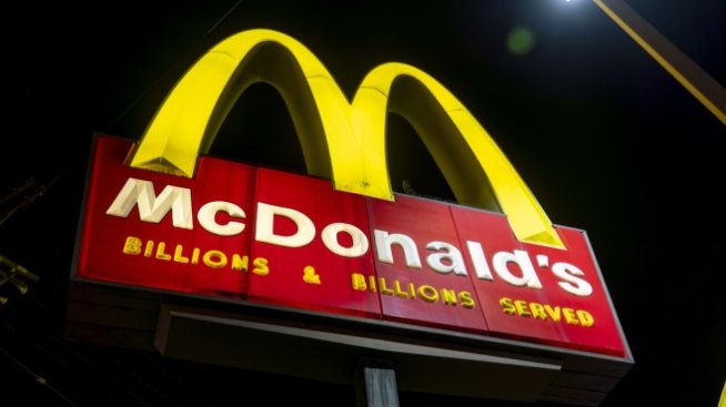 Глобалните продажби на McDonald's се подобриха през третото тримесечие