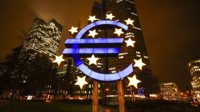 Commerzbank: ЕЦБ е във валутна война заради еврото