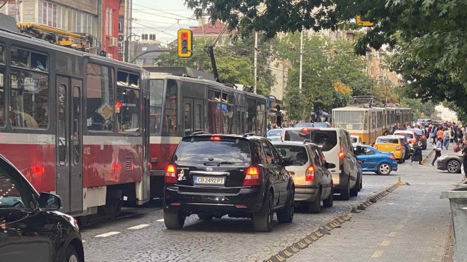 От неделя глобяват с 50 лв. за влизане със стари коли в центъра на София