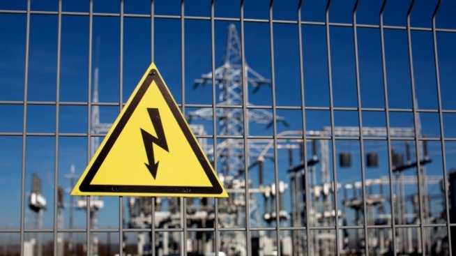 Министерството на енергетиката предлага БЕХ да се ръководи от двама директори