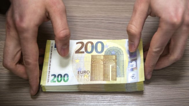 EIU: Световният икономически растеж ще се забави до 1,7% през 2023 г.