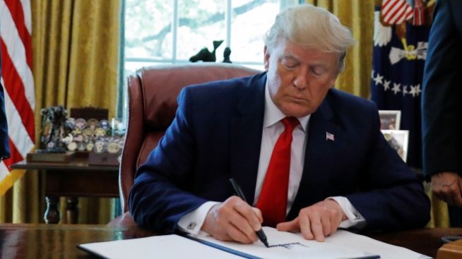 Ще успеят ли САЩ да поставят Иран на колене?