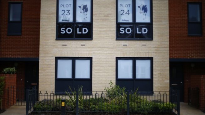 Ръстът в цените на жилищата във Великобритания продължава да се забавя