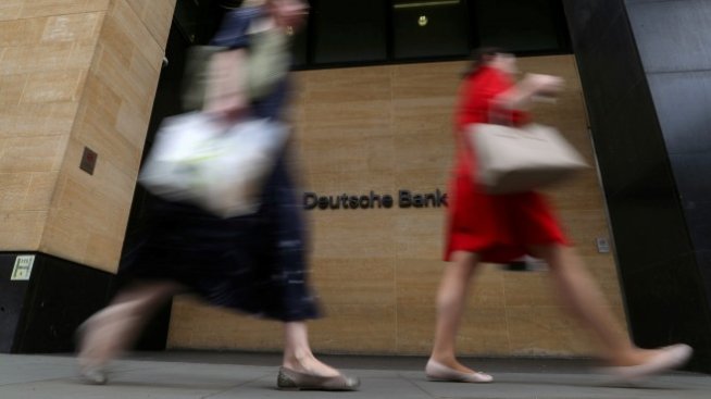 Deutsche Bank и UBS са обсъждали възможност за европейско банково обединение