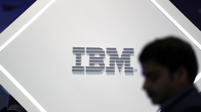 IBM ще получи одобрение от ЕС за сделката с Red Hat според източник