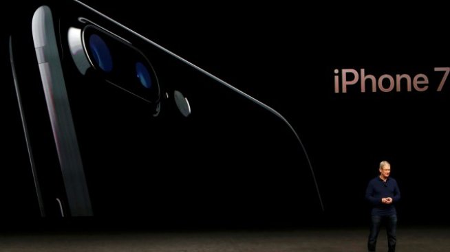 Aĸциитe на Apple продължават възхода си