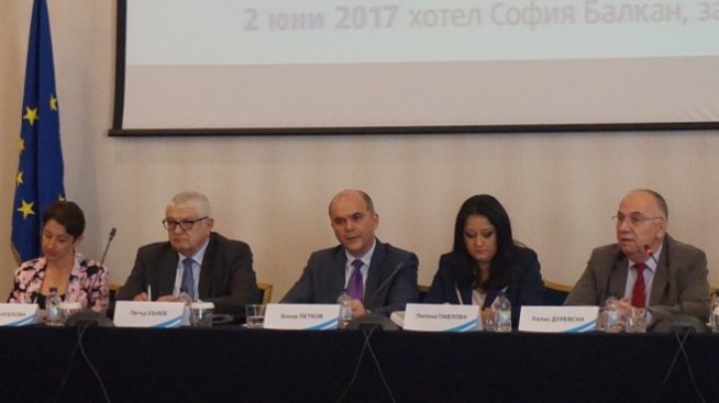 В търсене на най-добрия сценарий за България в бъдеща Европа