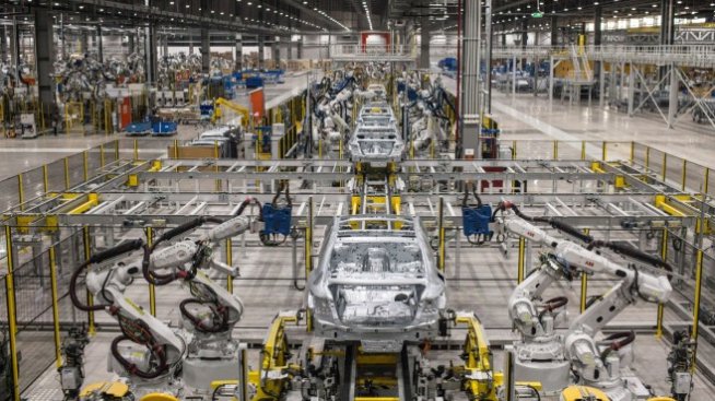 IHS Markit намали прогнозата си за производство на автомобили с 6,2% за 2021 г.