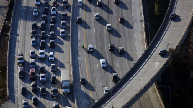 Калифорния започна обратното броене за традиционните автомобили