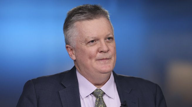 Хю Пил: Британската икономика е малко по-силна от очакваното през февруари