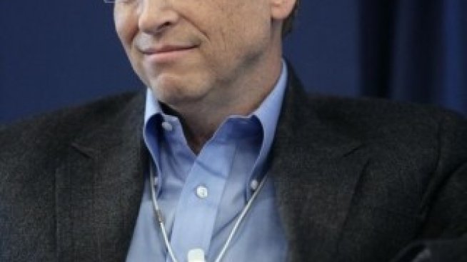 Филантропията на Бил Гейтс му коства титлата &bdquo;най-богат човек&ldquo;