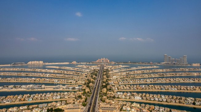 Пазарът на луксозни имоти в Дубай се възползва от глобалното забавяне