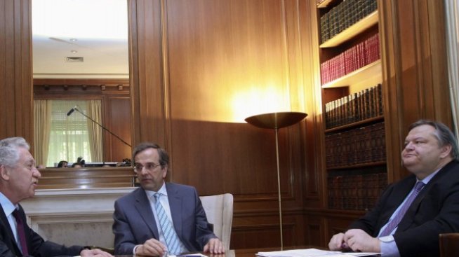 Гръцките политици не успяха да се договорят за съкращаването на разходите