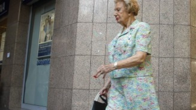 Тримесечната печалба на BBVA намаля с 58% заради ръст на резервите