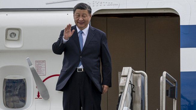 Си Дзинпин предприе най-масовата чистка в китайската армия от времето на Мао