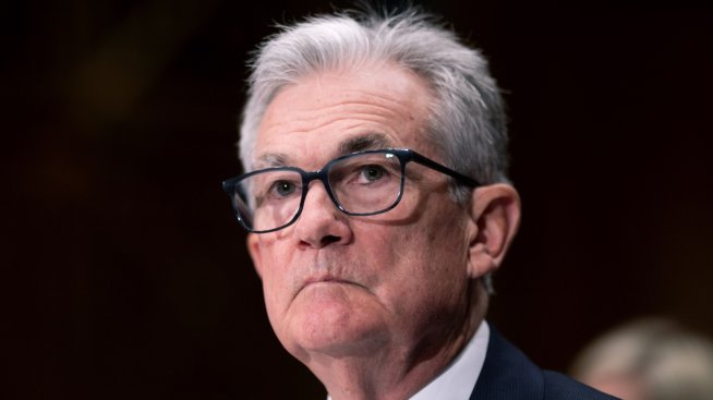 Пауъл: Фед е готов да повиши лихвите както през юли, така и през септември