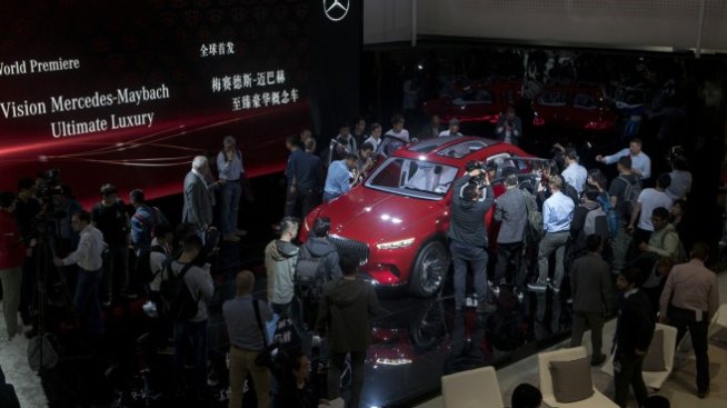 Автомобилната индустрия „финтира“ инфлацията чрез сортиране на моделите по марж