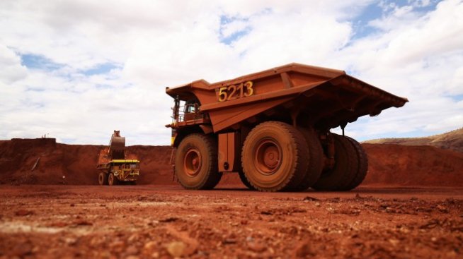 Автомобилните концерни се дистанцират от редкоземните метали заради Китай