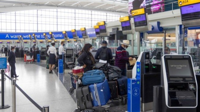 Индексите на оборота в услугите растат през четвъртото тримесечие