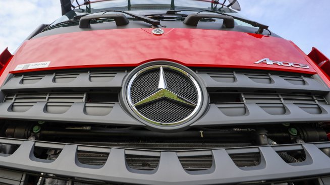 Daimler Truck отчита спад в тримесечната печалба след слабо представяне в САЩ