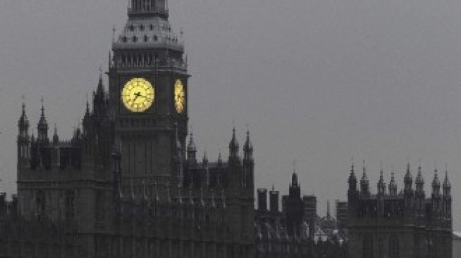 Строителите в Лондон се пренасочват към жилищните проекти