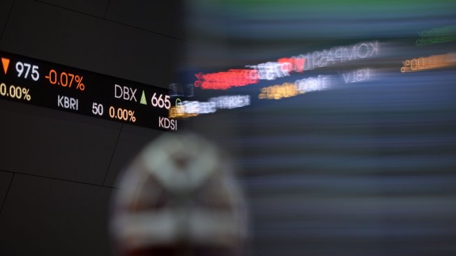 Хонконгският индекс Hang Seng приключи сесията със спад от над 2%