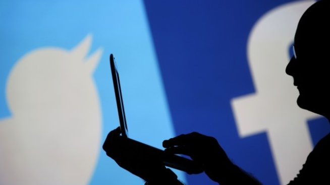 Twitter и Facebook няма да пуснат бутон "Купи" за Коледа