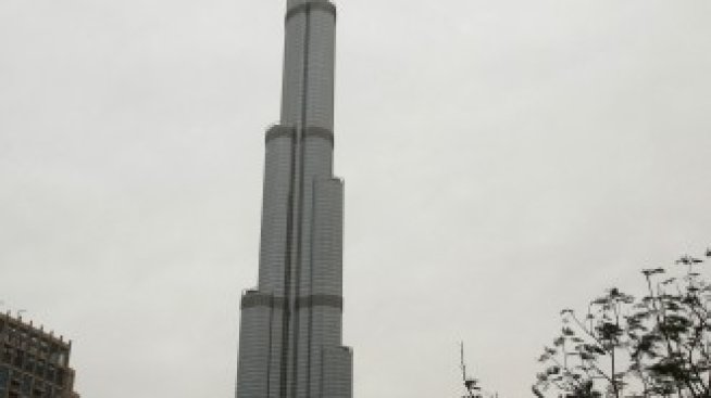 Екстравагантна покупка: Гледки от най-високата кула в света