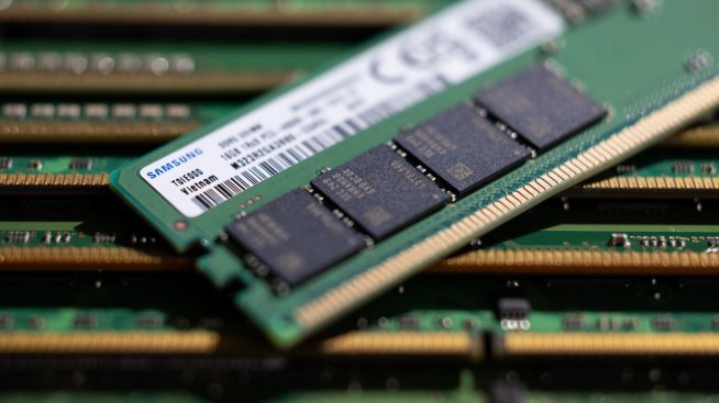 След най-слабата печалба от 2009 г. насам Samsung най-сетне склони да намали производството 