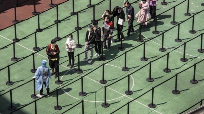 Китай отчете първи смъртни случаи от COVID от над година