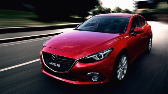 Новата Mazda3 излиза като хечбек, седан и хибрид