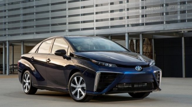 Изкупиха всички Toyota Mirai 