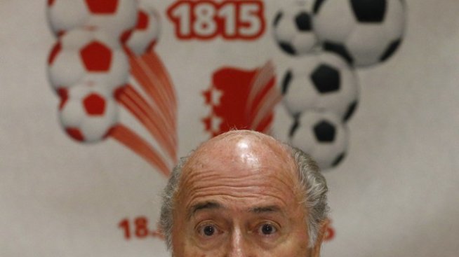 Спонсори на FIFA искат Сеп Блатер да се оттегли незабавно