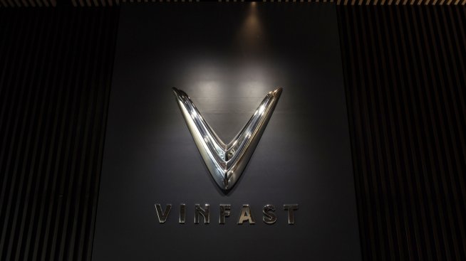 Виетнамската VinFast планира да построи завод за електромобилни батерии в Индия