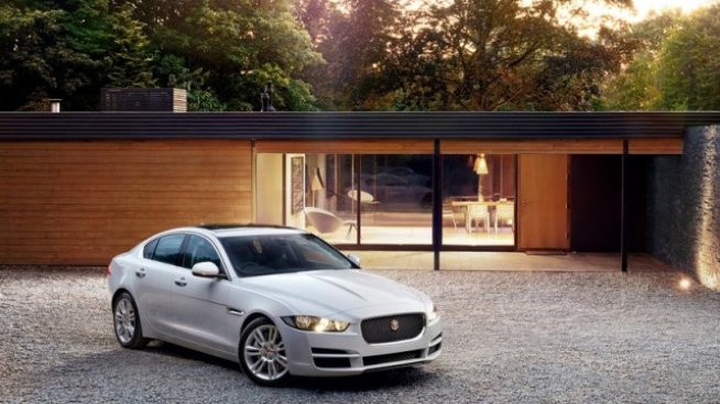 Jaguar Land Rover откри нов завод за двигатели