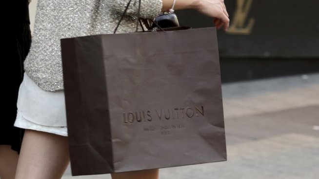 LVMH отчете рекордни приходи за полугодието въпреки международната несигурност