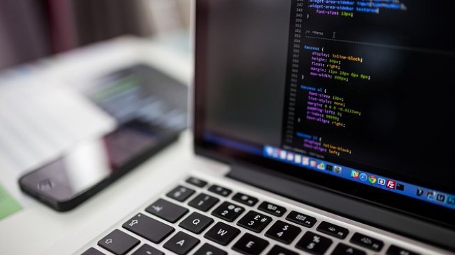 Хакатонът на ТУЕС влезе сред иновативните образователни практики на ЮНЕСКО