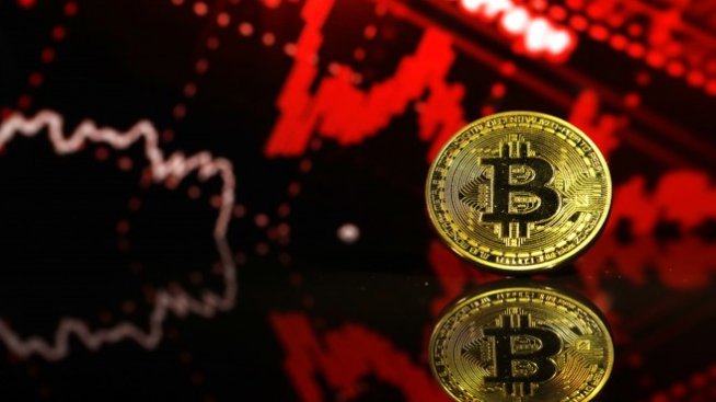 Биткойнът се насочва към най-лошия си месец от май