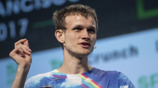 Пародия на пародията: Как едно дарение разтърси света на мемекойните