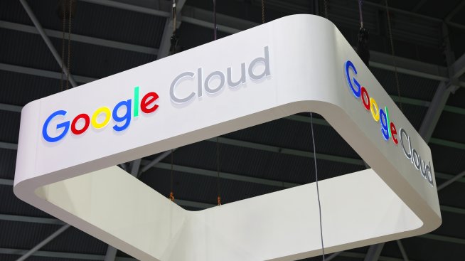 Anthropic и Google водят преговори за облачна сделка за милиарди долари