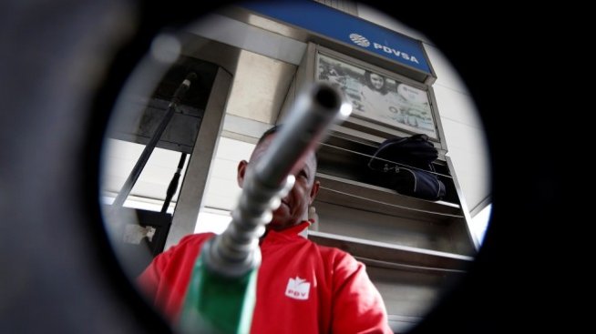 Търговците на дребно отчитат ново ускоряване на ръста на оборотите