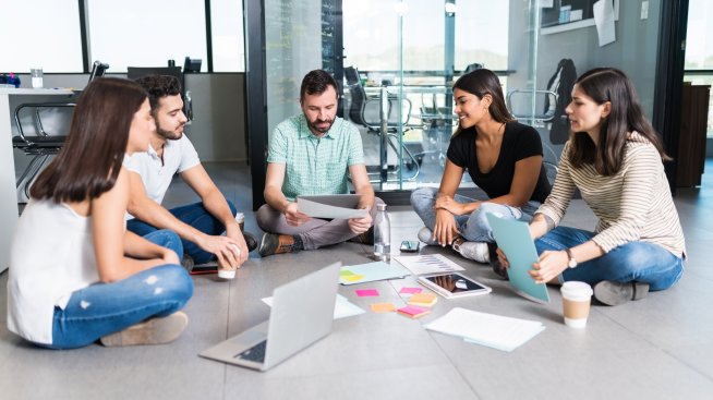 Поколенията Z и Алфа - революционни двигатели на бъдещето на работното място