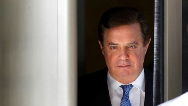 Бившият съветник на Тръмп Пол Манафорт бе осъден на 4 години затвор