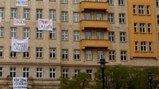 Най-големият собственик на жилища в Берлин поглежда към други градове 