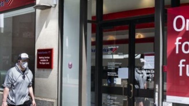 Печалбата на Bank of America е спаднала с почти 50% през първото тримесечие