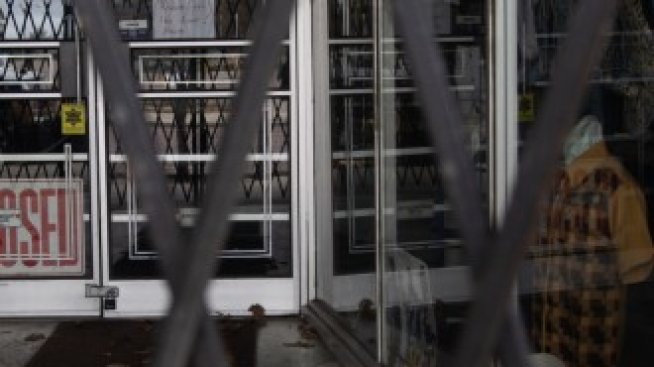 Продажбите на дребно в САЩ отчитат най-големия си месечен спад през март