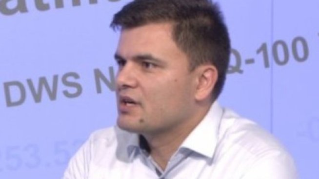 Лъчезар Богданов: Дефицит „по конец“, но „на ръба“