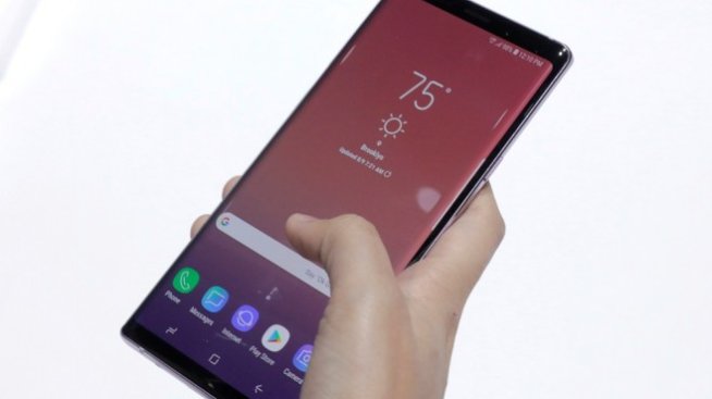Samsung влиза активно в битката на гласовите асистенти