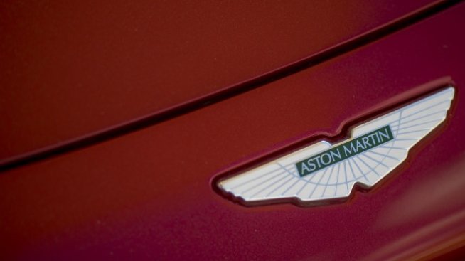 Mercedes-Benz ще увеличи дела си в Aston Martin до 20%